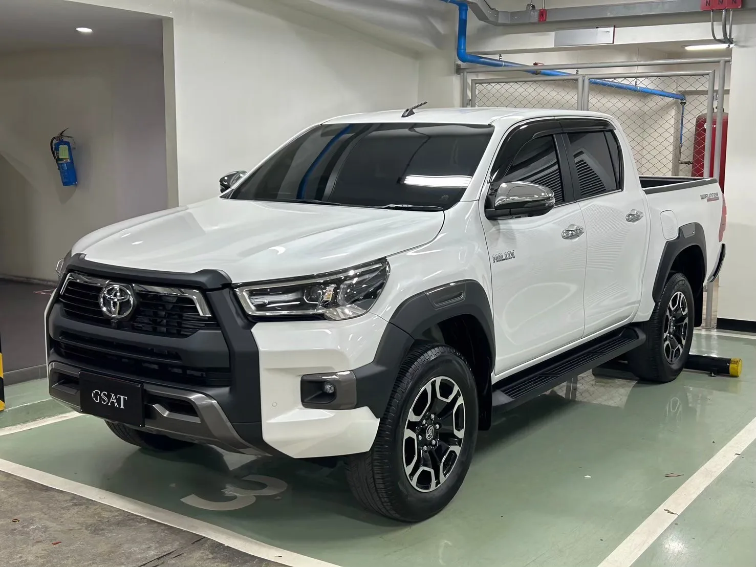 2025 Toyota Hilux Prerunner Double Cab 2.4 High MT